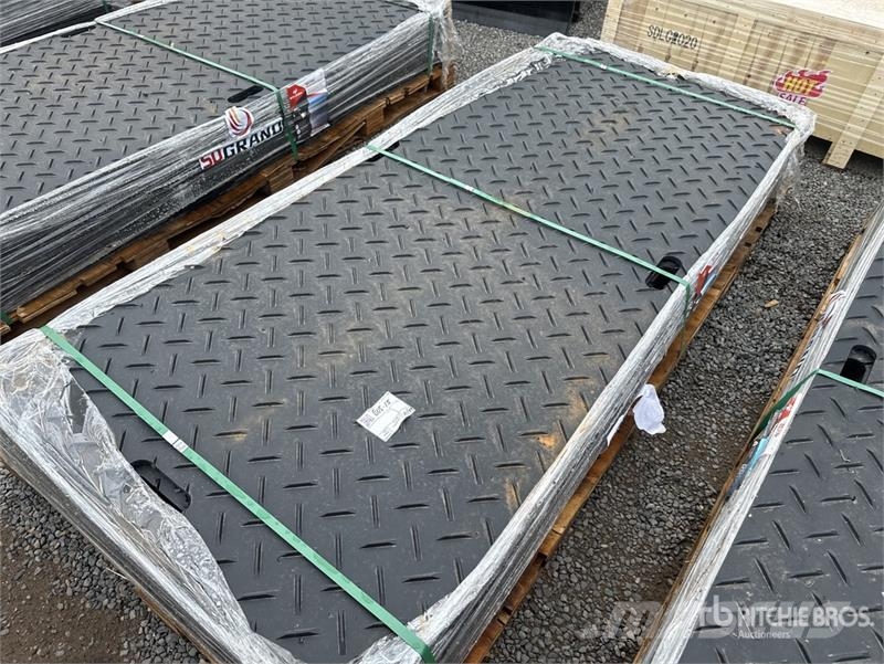 Quantity of (15) FPM Ground Protection Mats (Unus Borutstyr tilbehør og deler