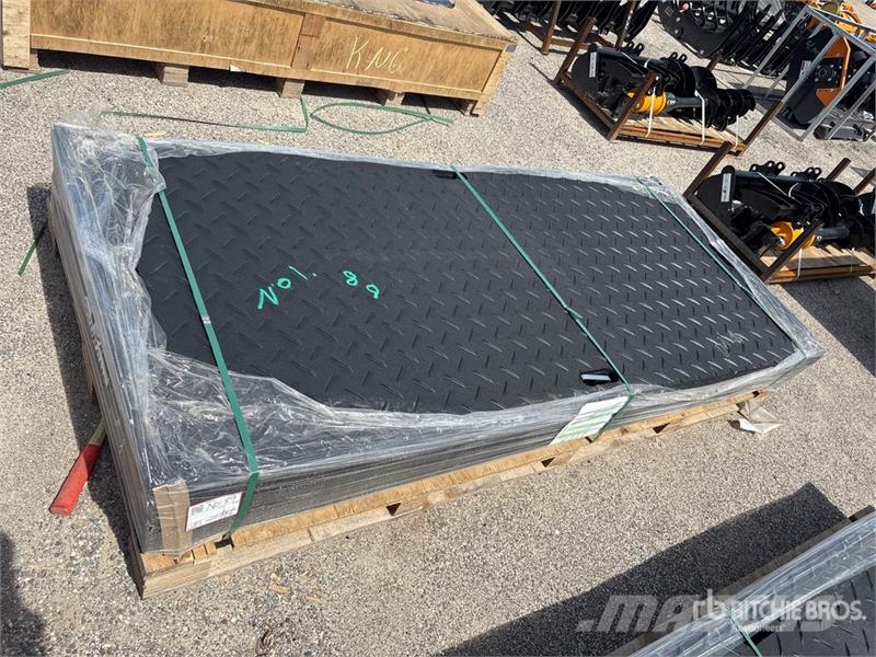 Quantity of (15) FPM Ground Protection Mats (Unus Accesorios y repuestos para equipos de perforación