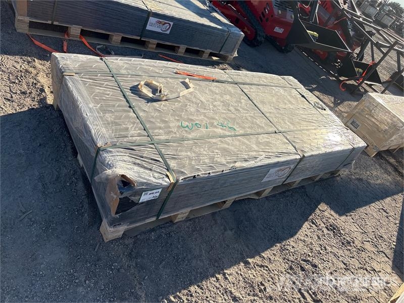  Quantity of (15)  FPM Ground Protection Mats (Unus Piese de schimb si accesorii pentru echipamente de forat