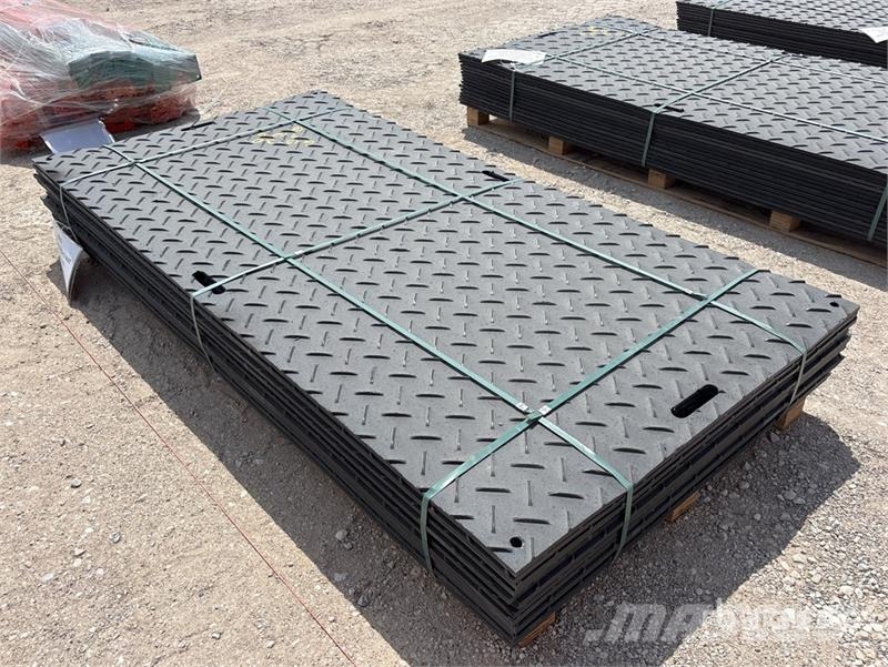Quantity of (15) LYALS ALSRM1 48 in x 94 in Groun Ostale kargo komponente