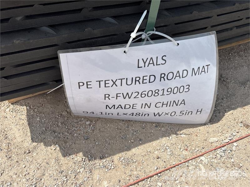Quantity of (15) LYALS ALSRM1 48 in x 94 in Groun Ostale kargo komponente