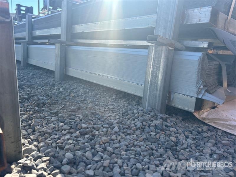  Quantity of (150)  KJ K084 Galvalume Corrugated St Αναβατόρια και ανυψωτήρες υλικών
