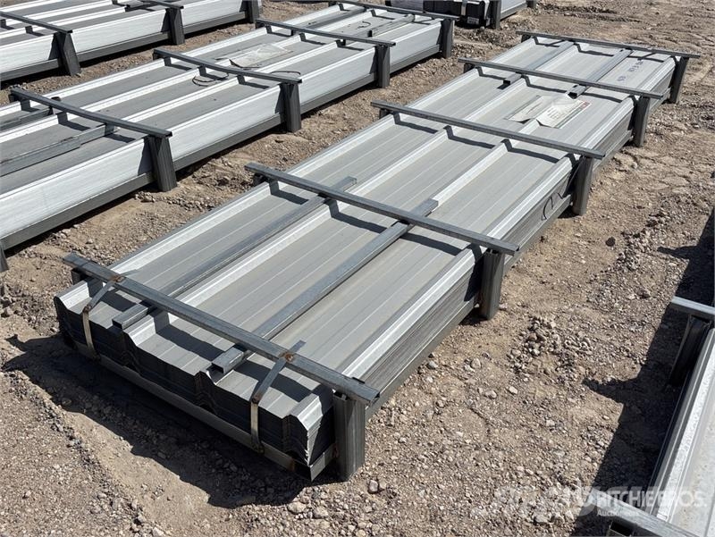Quantity of (150) KJ K084 12 ft Galvalume Corruga Lyftblock, vinschar och materialhissar