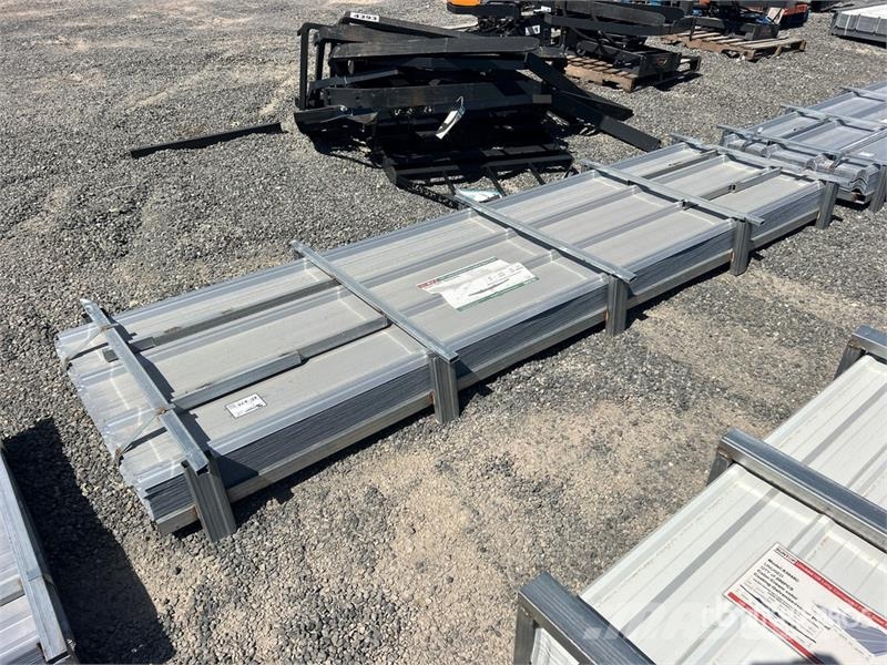 Quantity of (150) KJ K084 Galvalume Corrugated St Takels, lieren en materiaalliften