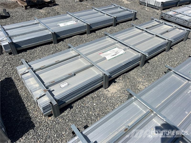 Quantity of (150) KJ K084 Galvalume Corrugated St Takels, lieren en materiaalliften