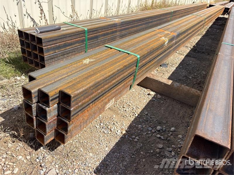 Quantity of (16) 2 in x 2 in x 19 ft Square Tubing Dispozitive de ridicare / lifturi pentru diferite materiale