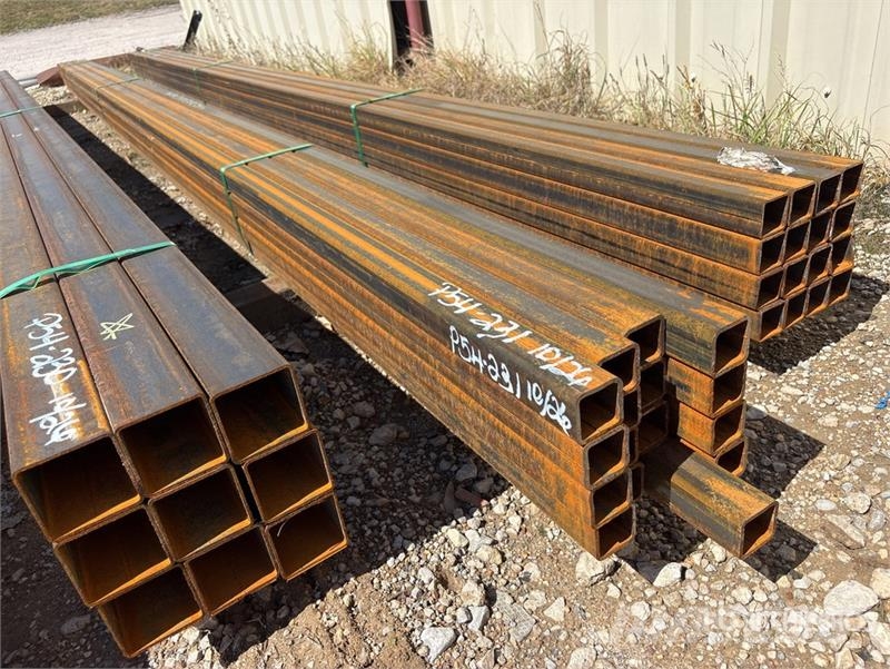 Quantity of (16) 2 in x 2 in x 19 ft Square Tubing Dispozitive de ridicare / lifturi pentru diferite materiale