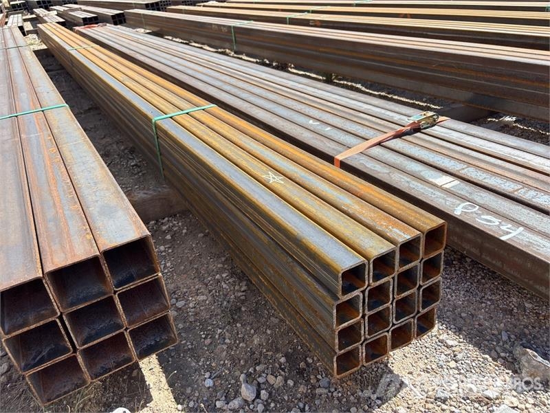 Quantity of (16) 2 in x 2 in x 19 ft Square Tubing Dispozitive de ridicare / lifturi pentru diferite materiale