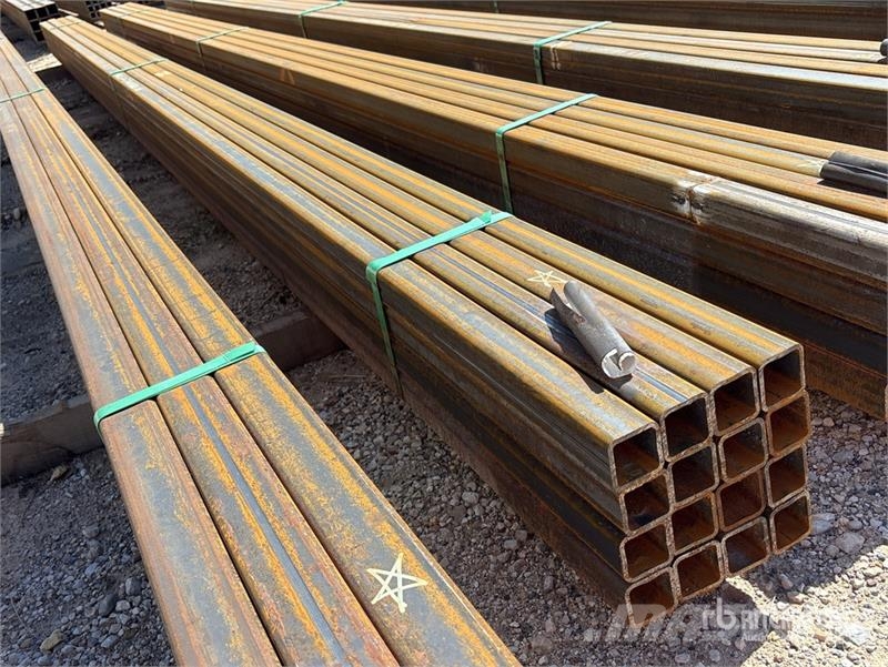 Quantity of (16) 2 in x 2 in x 19 ft Square Tubing Dispozitive de ridicare / lifturi pentru diferite materiale