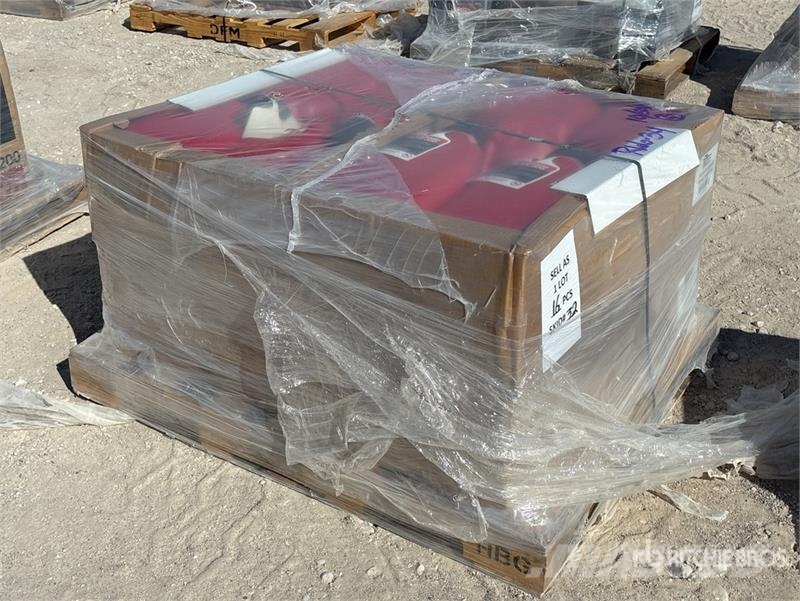  Quantity of (16) 5 gal Liquid Utility Jugs مكونات أخرى
