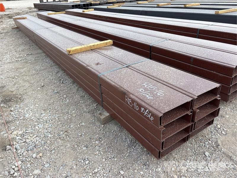 Quantity of (16) 8 in x 20 ft C- Purlin (Unused) Drugi deli