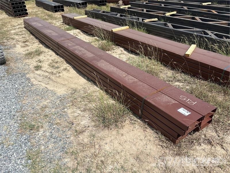  Quantity of (16) 8 in x 20 ft C- Purlin (Unused) Drugi deli