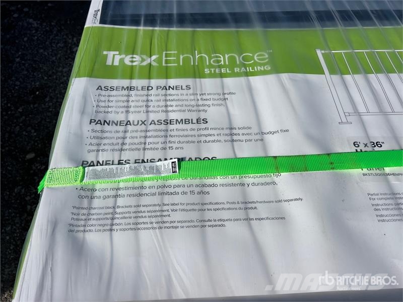  Quantity of (19) 6 ft x 36 in Trex Enhance Steel R Ostale komponente za građevinarstvo