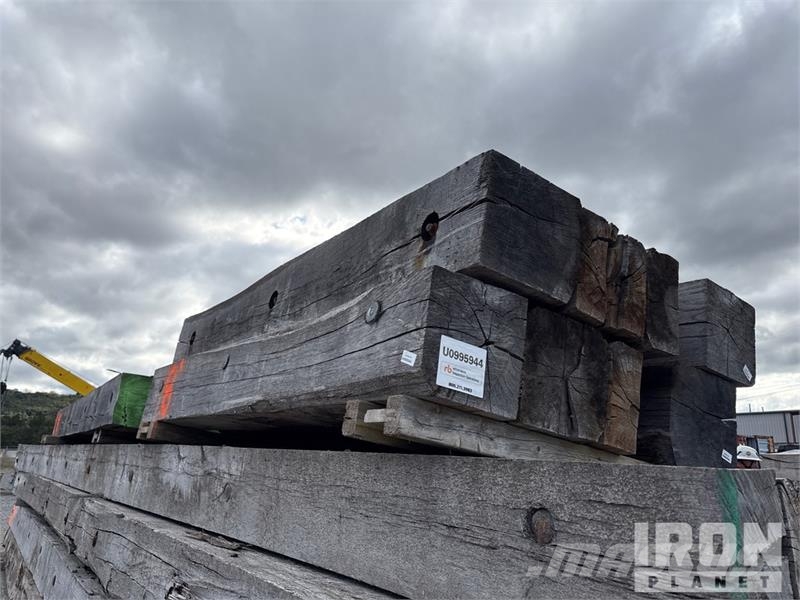 Quantity of (2) 4 ft x 8 ft x 12 In Crane Mats Запчасти для кранов