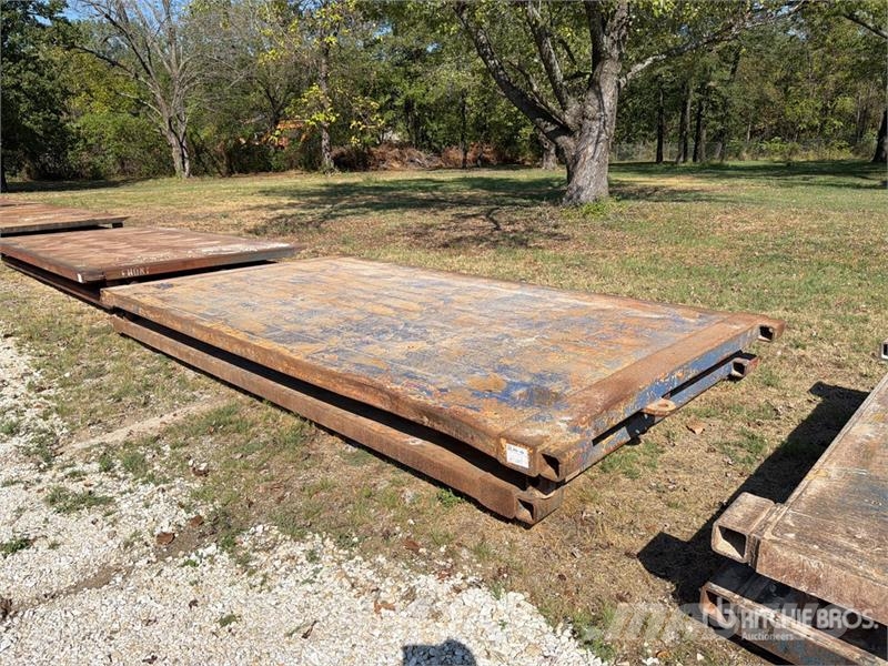 Quantity of (2) 8 ft x 14 ft (4 in Wall) Trench S 드릴링 장비 부속품 및 예비 부품