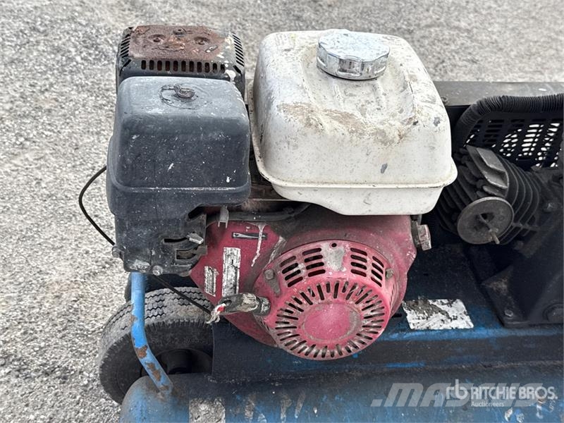  Quantity of (2) Air Compressor Compresoras