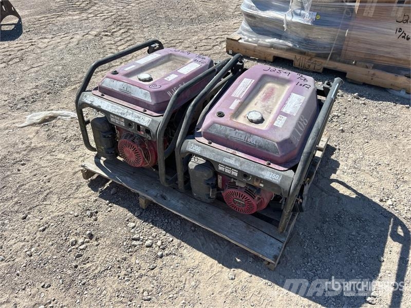 Quantity of (2) Blackmax Portable Generator Set Andere Generatoren