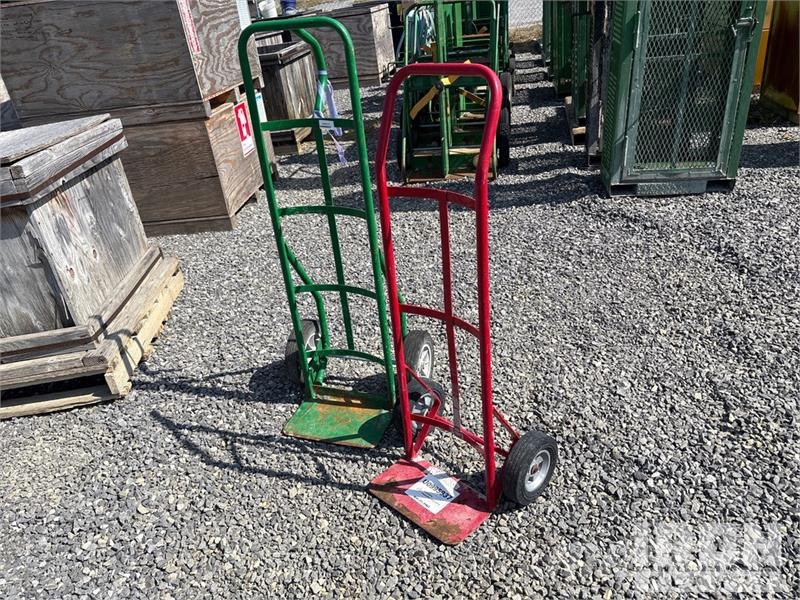  Quantity of (2) Bottle Hand Trucks مكونات أخرى