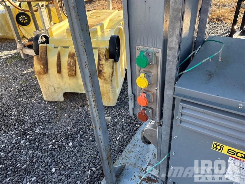Quantity of (2) Electrical Distribution Boxes - Fi 其他组件