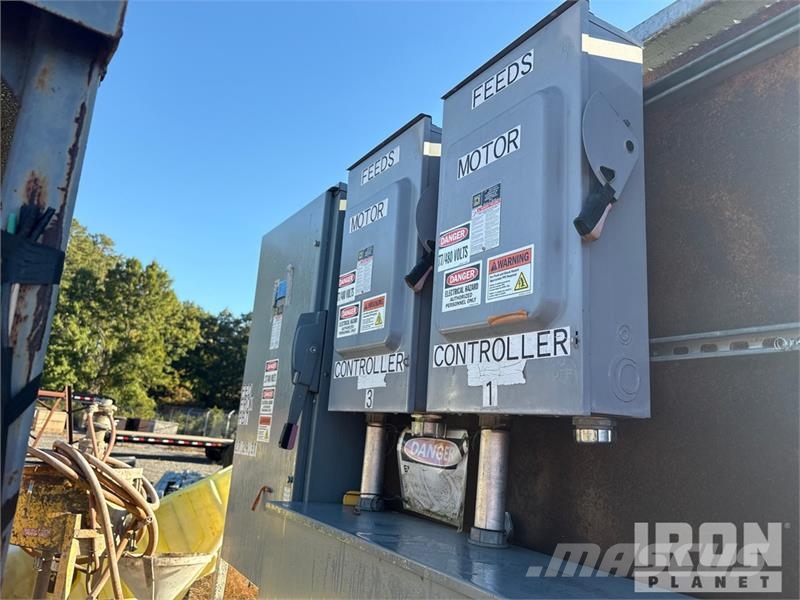 Quantity of (2) Electrical Distribution Boxes - Fi 其他组件
