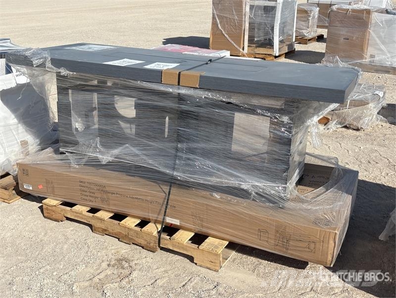 Quantity of (2) Fire Pit 76 in Adjustable Height P Andre komponenter