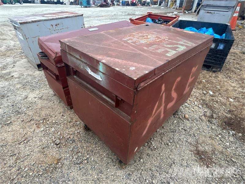  Quantity of (2) Gang Boxes of Wire Rope Slings أجزاء ومعدات رافعات