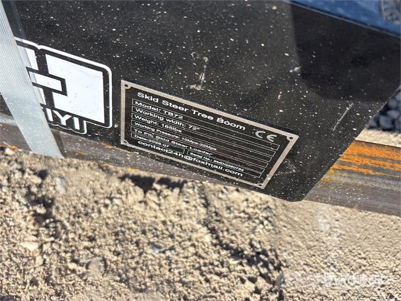 Quantity of (2) GIYI GY-TB72 Skid Steer Boom (Unu Būvniecība- Citi