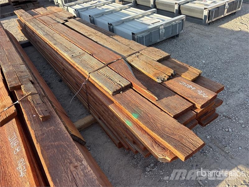 Quantity of 2 in x 7 in Lumber Egyéb alkatrészek
