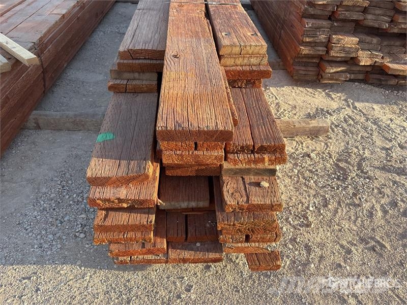  Quantity of 2 in x 7 in Lumber Drugi deli