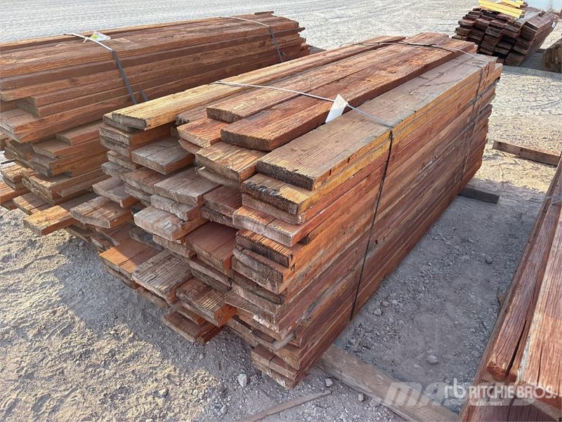  Quantity of 2 in x 7 in Lumber Drugi deli