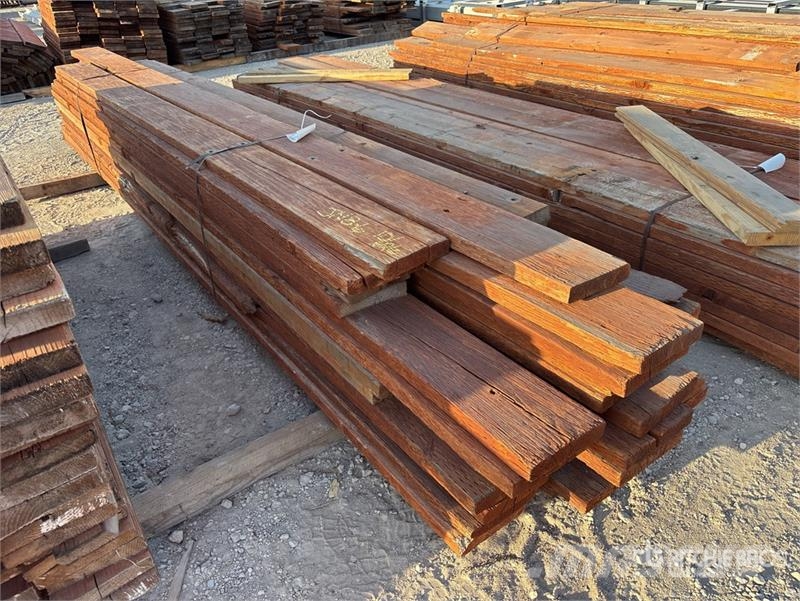  Quantity of 2 in x 7 in Lumber Drugi deli