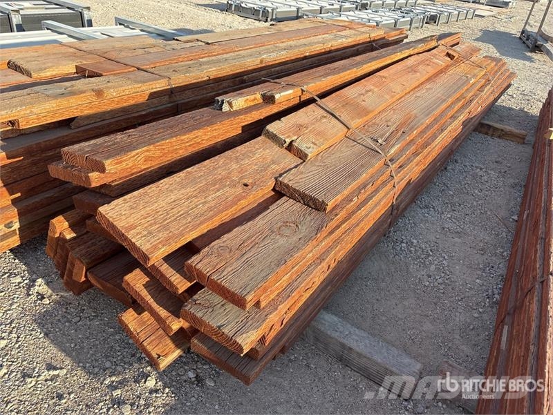 Quantity of 2 in x 7 in Lumber Egyéb alkatrészek