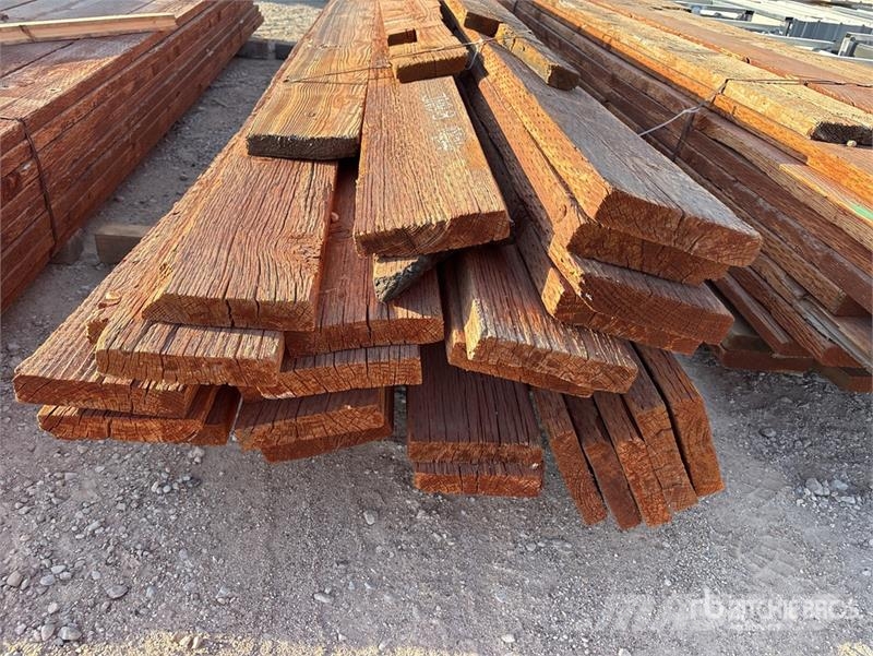 Quantity of 2 in x 7 in Lumber Egyéb alkatrészek