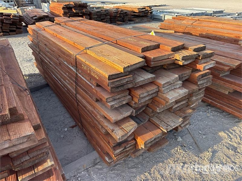  Quantity of 2 in x 7 in Lumber Drugi deli