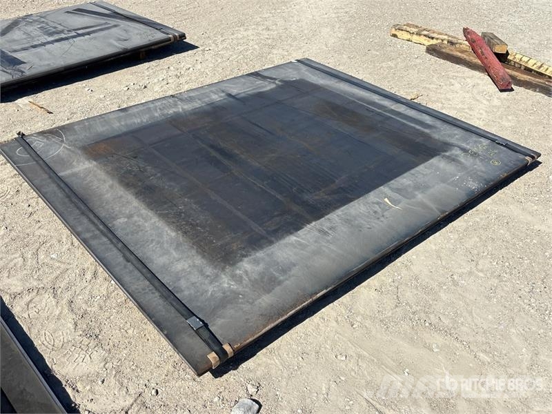 Quantity of (2) Kit Containers 6 ft x 7 ft 4 in (. Outros componentes