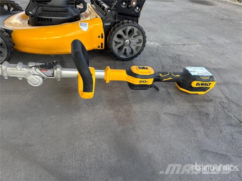  Quantity of (2) Landscaping Tools ماكينات زراعية - غير ذلك
