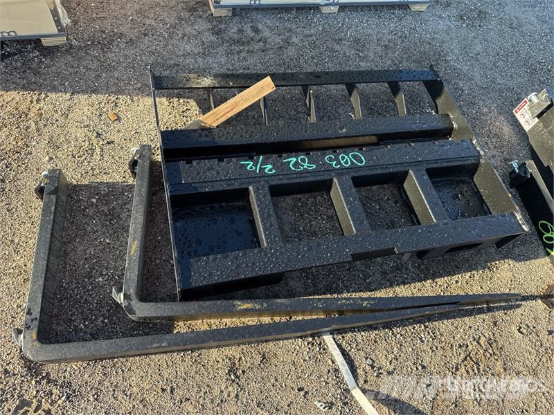  Quantity of (2)  LYALS ALSF48 48 in Skid Steer For Gabeln