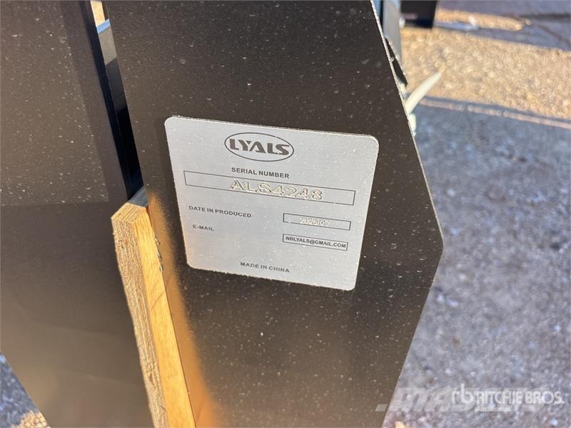  Quantity of (2)  LYALS ALSF48 48 in Skid Steer For Vilice