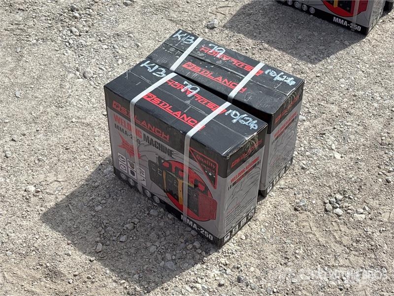  Quantity of (2)  MIG-250 115 A MIG Electric Welder Soldadoras