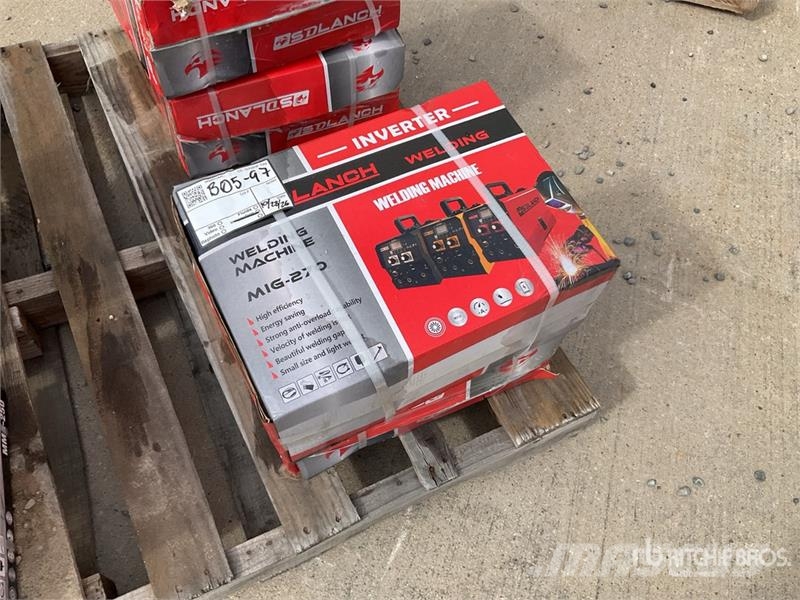 Quantity of (2) MIG-270 115 A MIG Electric Welder Heggesztő berendezések