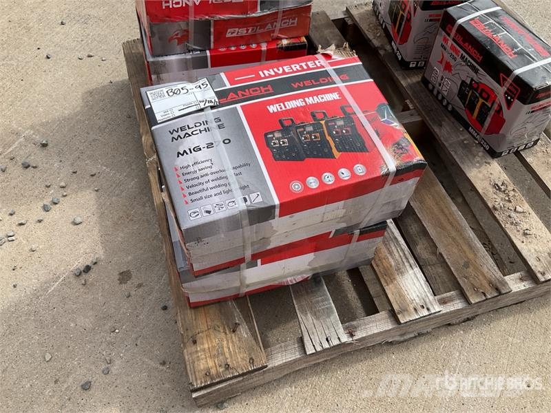 Quantity of (2) MIG-270 115 A MIG Electric Welder Heggesztő berendezések