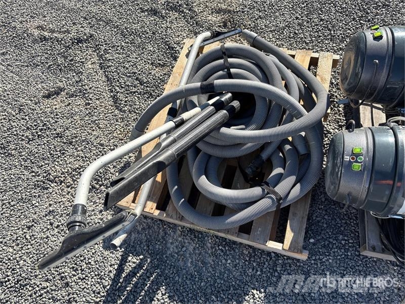 Quantity of (2) National Flooring Equipment DL200 Costruzioni - Altro