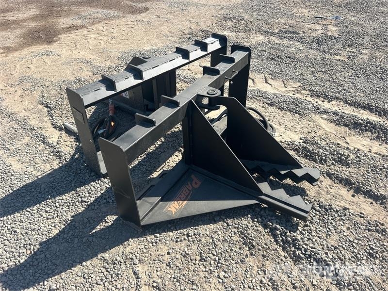 Quantity of (2) PABREAK TS80 Skid Steer Post Pull Drugi deli