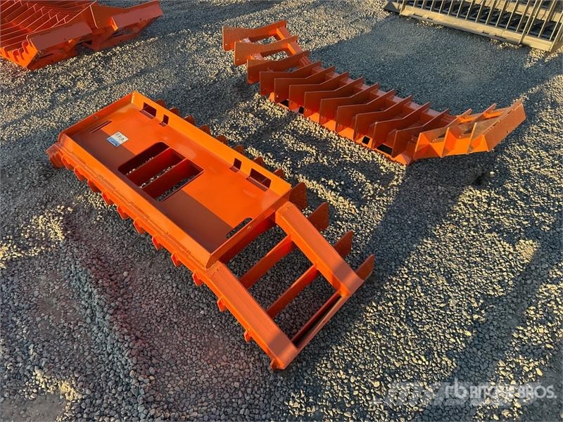 Quantity of (2) PABREAK RT140 70 in Skid Steer Ro Rendkészítő