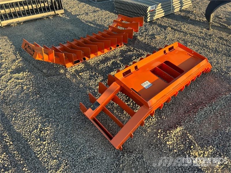 Quantity of (2) PABREAK RT140 70 in Skid Steer Ro Rendkészítő