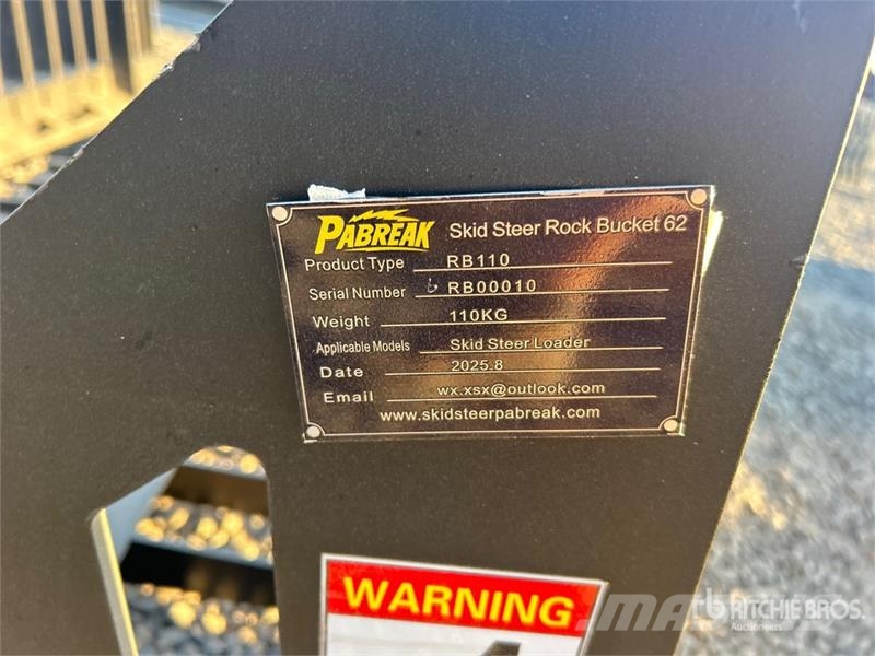  Quantity of (2)  PABREAK RB110 64 in Rock Skid Ste Kašike / Korpe