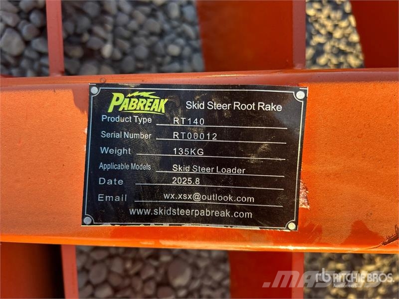 Quantity of (2) PABREAK RT140 70 in Skid Steer Ro Rendkészítő