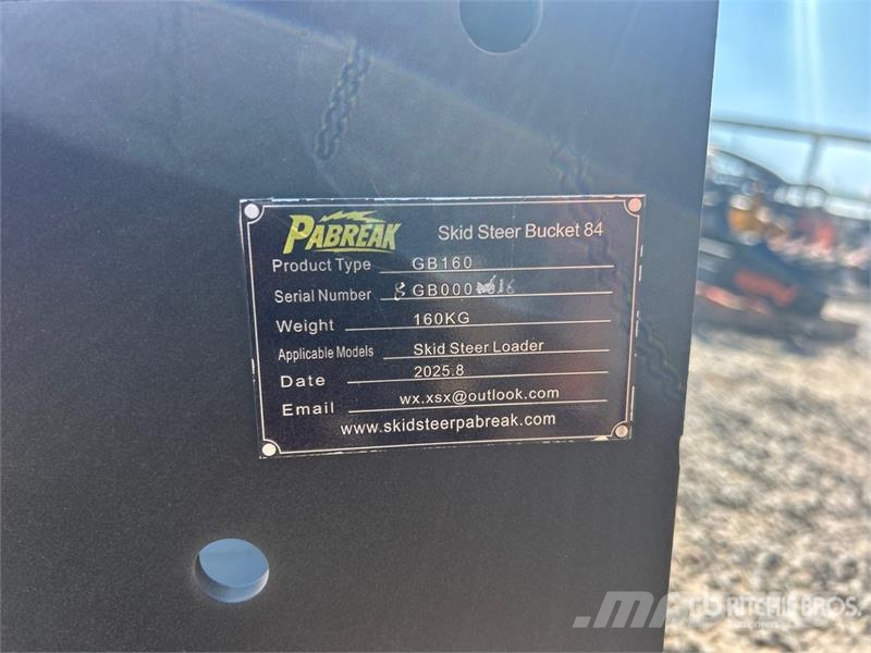Quantity of (2) PABREAK GB160 72 in Skid Steer Bu Žlice