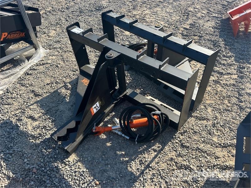 Quantity of (2) PABREAK TS80 Skid Steer Post Pull Andet tilbehør