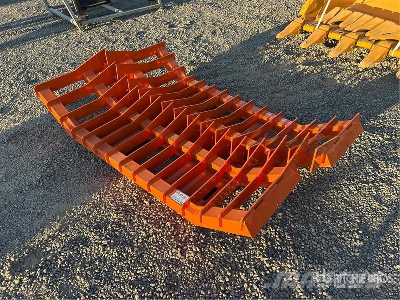 Quantity of (2) PABREAK RT140 70 in Skid Steer Ro Rendkészítő